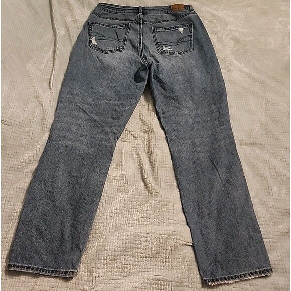 American Eagle Mom Jean Comfort Stretch Distressed Jean Size 10 - Picture 4 of 7